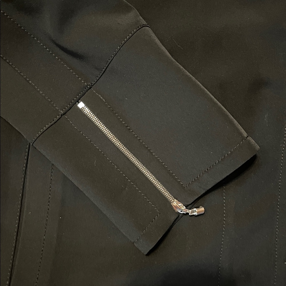 St. John Black Jacket with Silver Details - Picture 4 of 4
